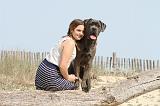 ADULTE ET CHIEN 587